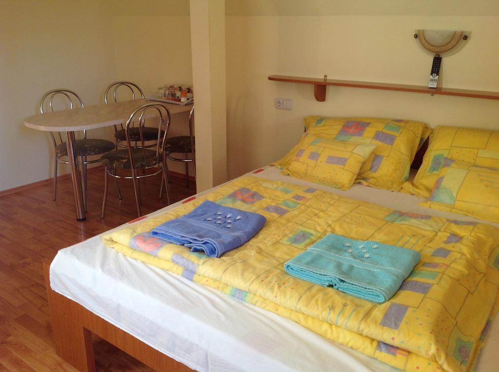 Majnar Villa Apartmanhaz Bogács Room photo